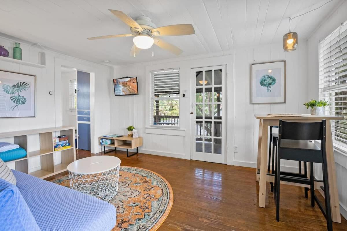 Marvelous Mermaid Bungalow, Dog-Friendly Upstairs Apt In Prime Vilano Beach St. Augustine Ngoại thất bức ảnh